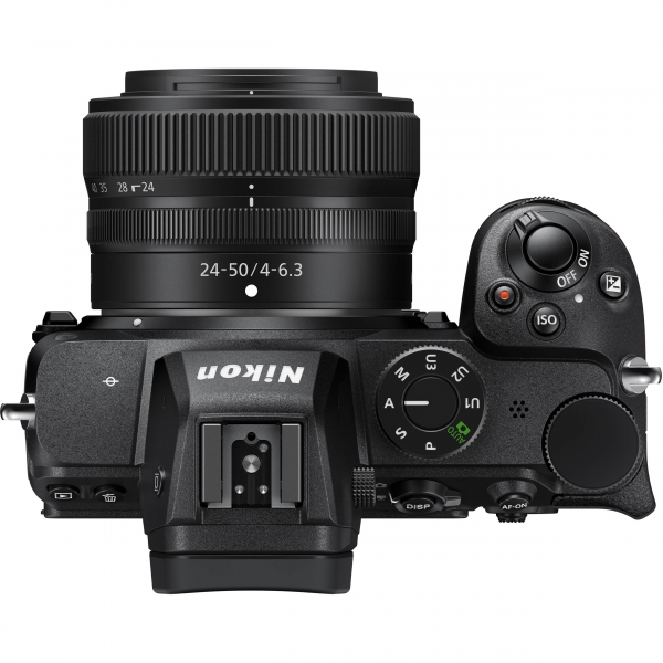 Nikon Z5 Fotocamera digitale mirrorless con obiettivo NIKKOR Z 24-50mm f/4-6.3