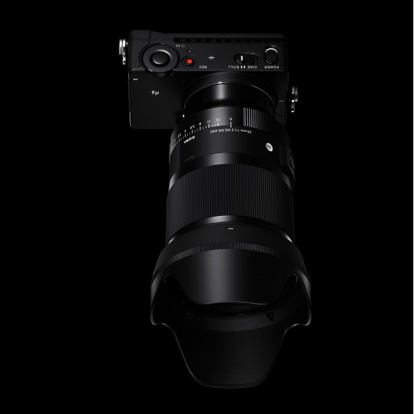 Obiettivo Sigma 35mm f1.2 DG DN per attacco Leica L