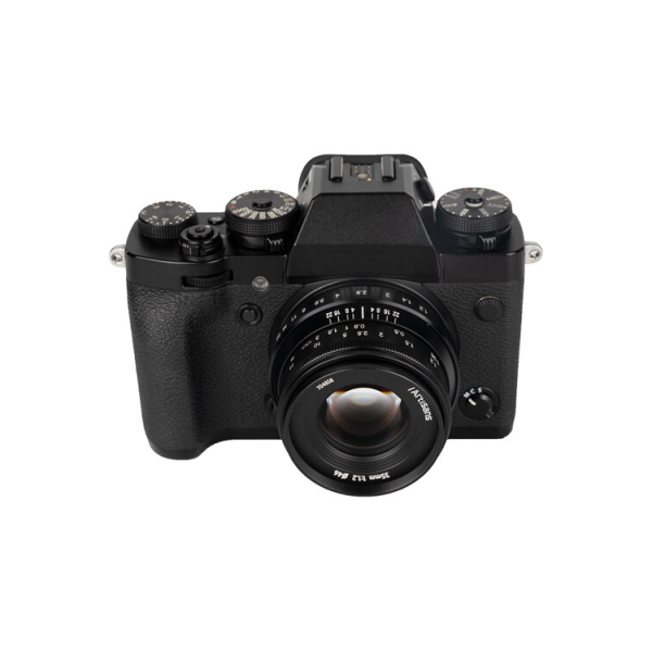 Obiettivo 7artisans Photoelectric 35 mm f/1,2 Mark II per Fujifilm X Mount