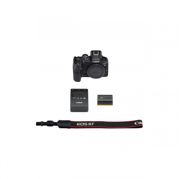Fotocamera mirrorless Canon EOS R7 con kit obiettivo 18-150 mm