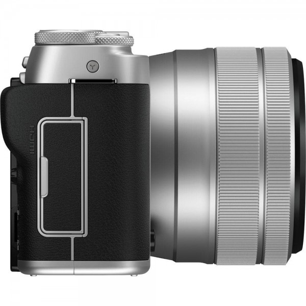 FUJIFILM X-A7, fotocamera digitale senza specchio con obiettivo 15-45 mm