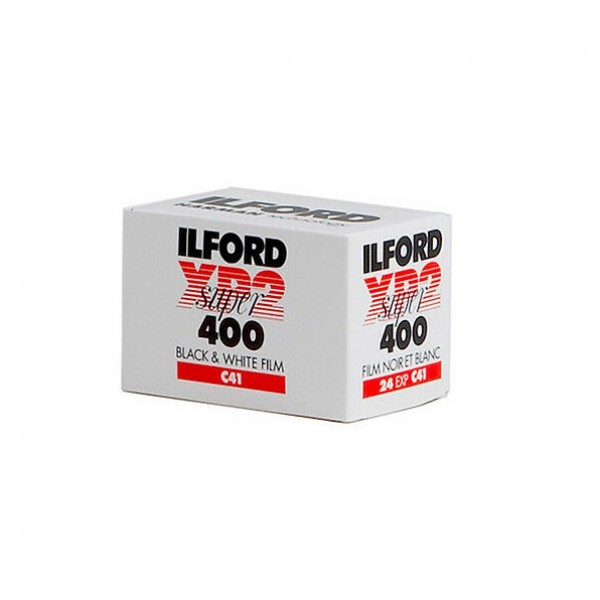 ILFORD Xp2 400 - Pellicola negativa in bianco e nero 135 mm - 24 esposizioni