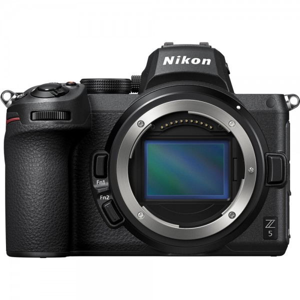 Solo corpo macchina digitale mirrorless Nikon Z5